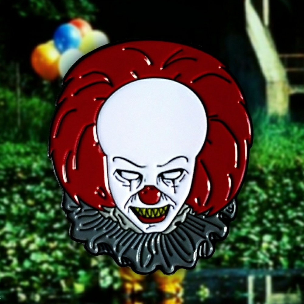 It Pennywise enamel lapel pin stephen king new