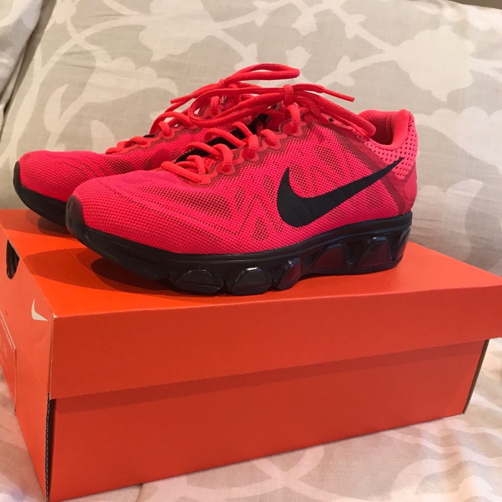 Women's Nike Air Max Tailwind 7