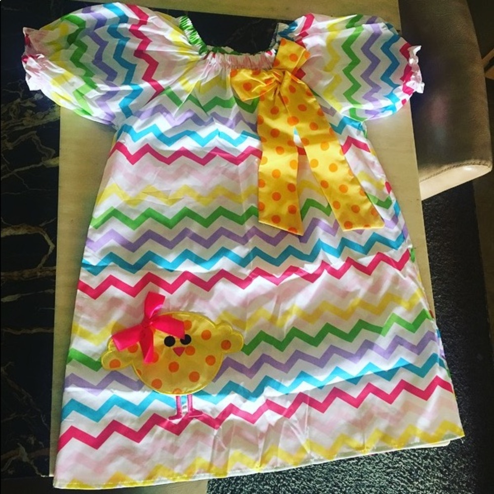 Girls (7/8) Chevron Dress