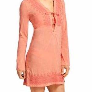 Super soft, airy Athleta embroidered Kimssa Tunic