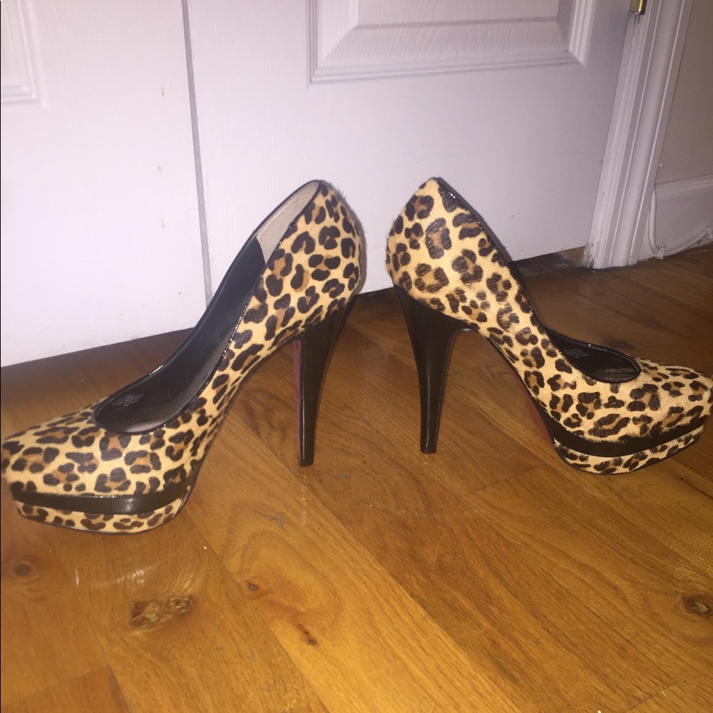 Paris Hilton heels (leopard)