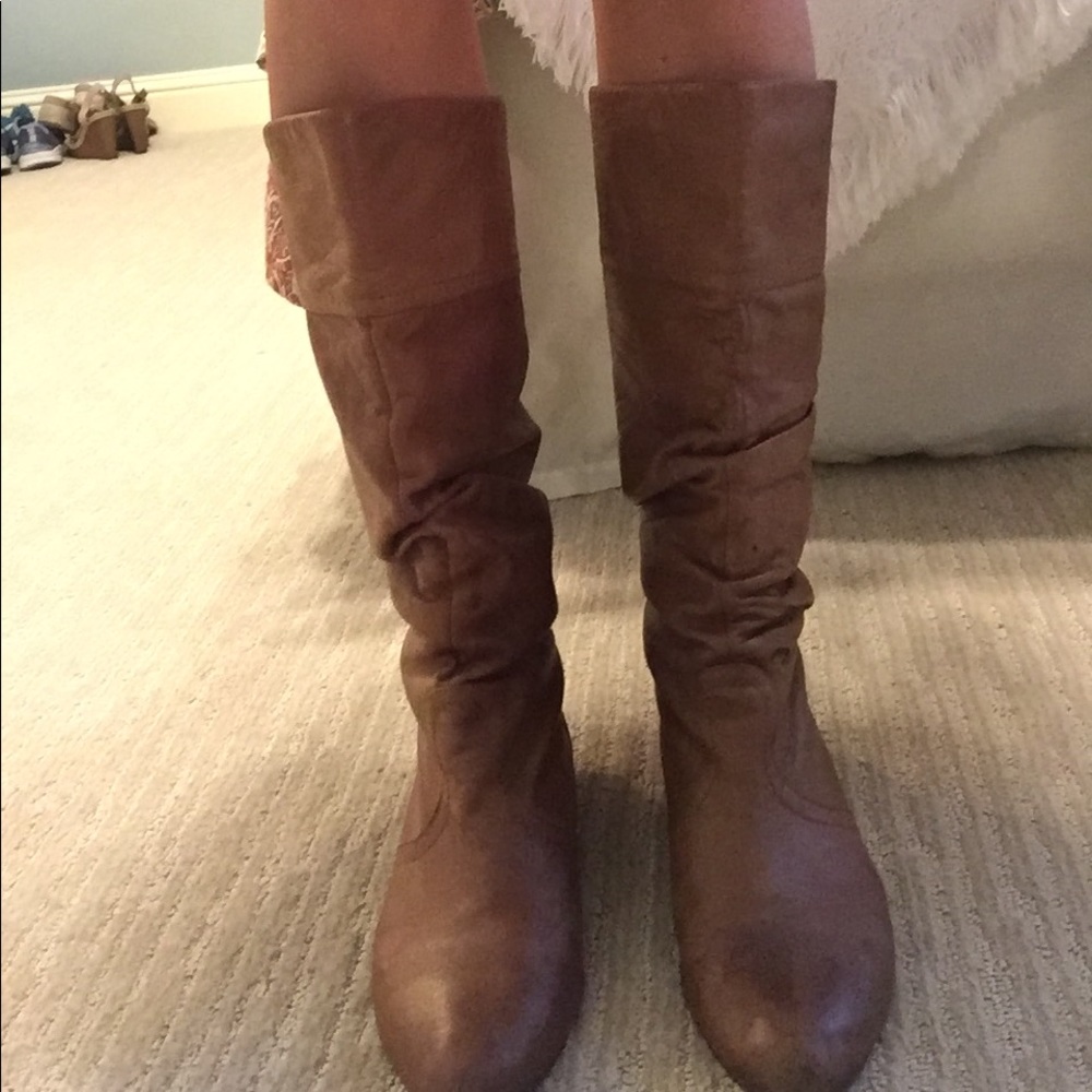 Steve Madden brown leather boots