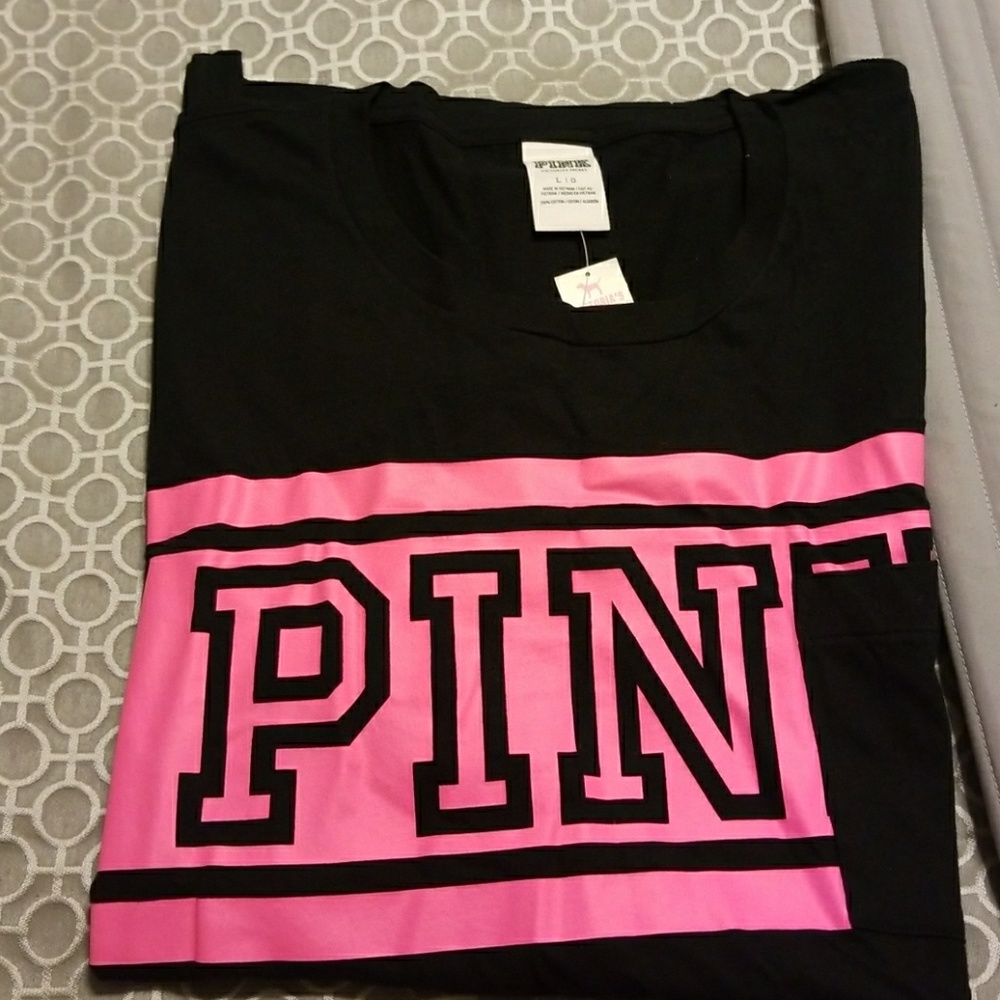 Pink tshirt