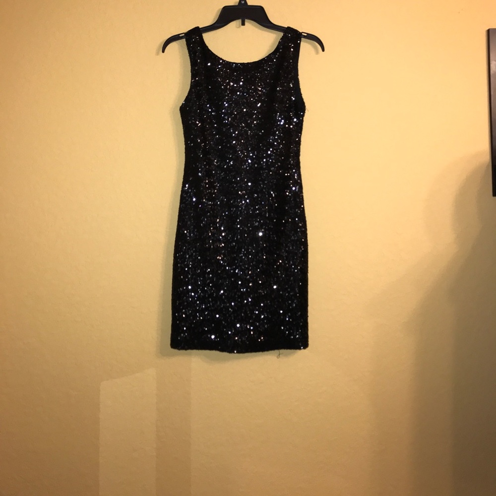 Cute little black Sequin dress!!