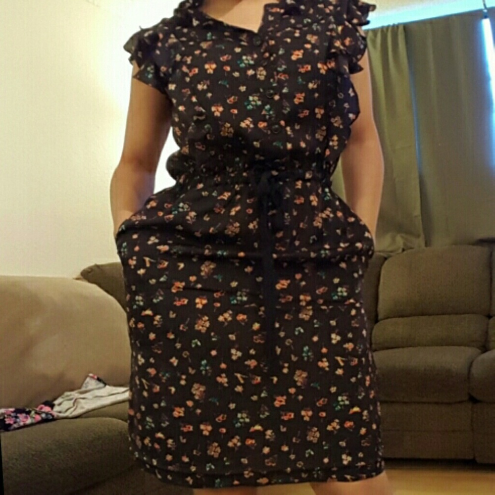 Dress with pockets