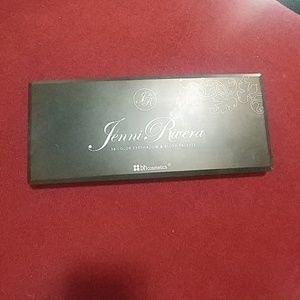 Jenni Rivera BH Cosmetics