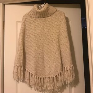 Sweater shall/poncho