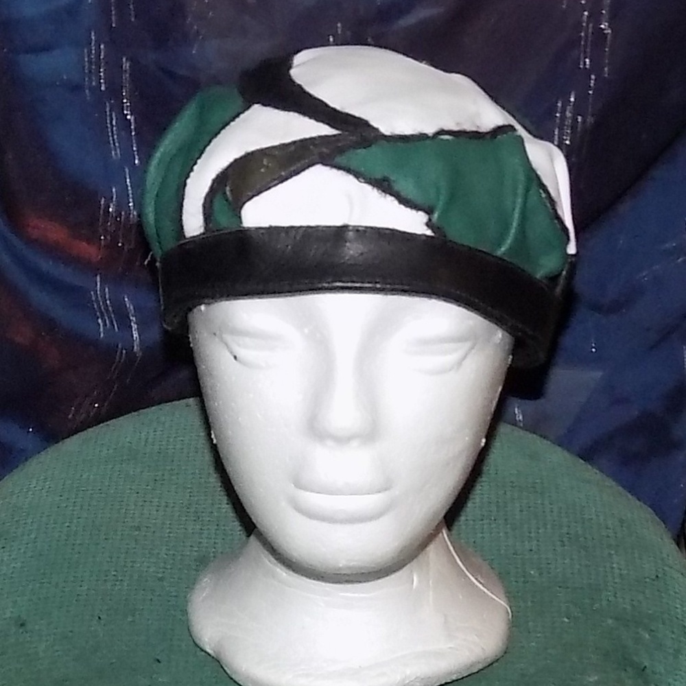 Leather-Hat "just-pieces in green, black and white