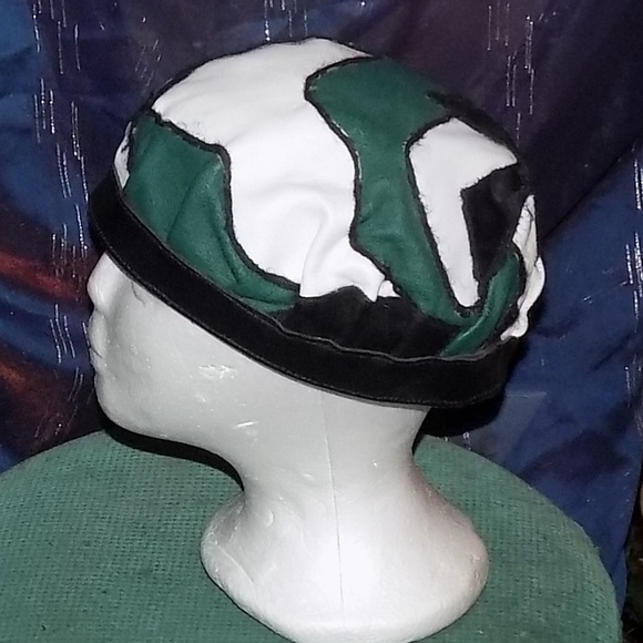 Leather-Hat \