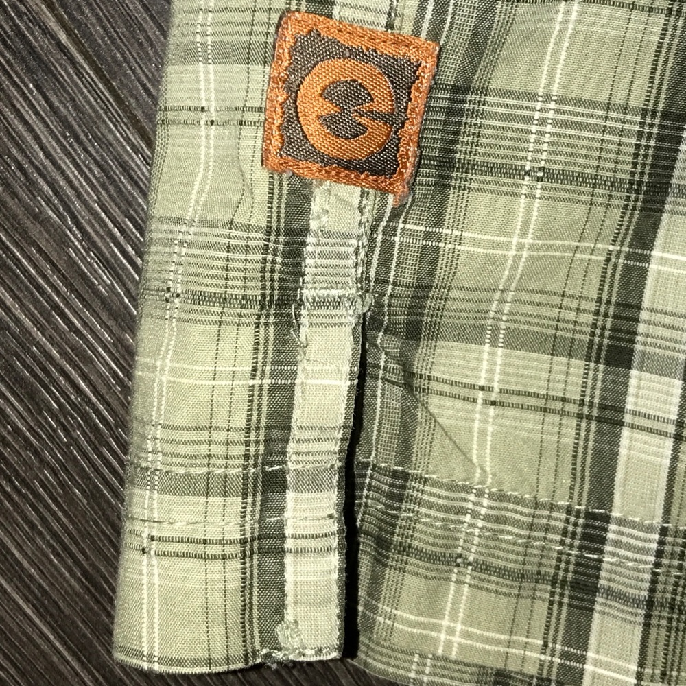 Short sleeve button down - Picture 5 of 5
