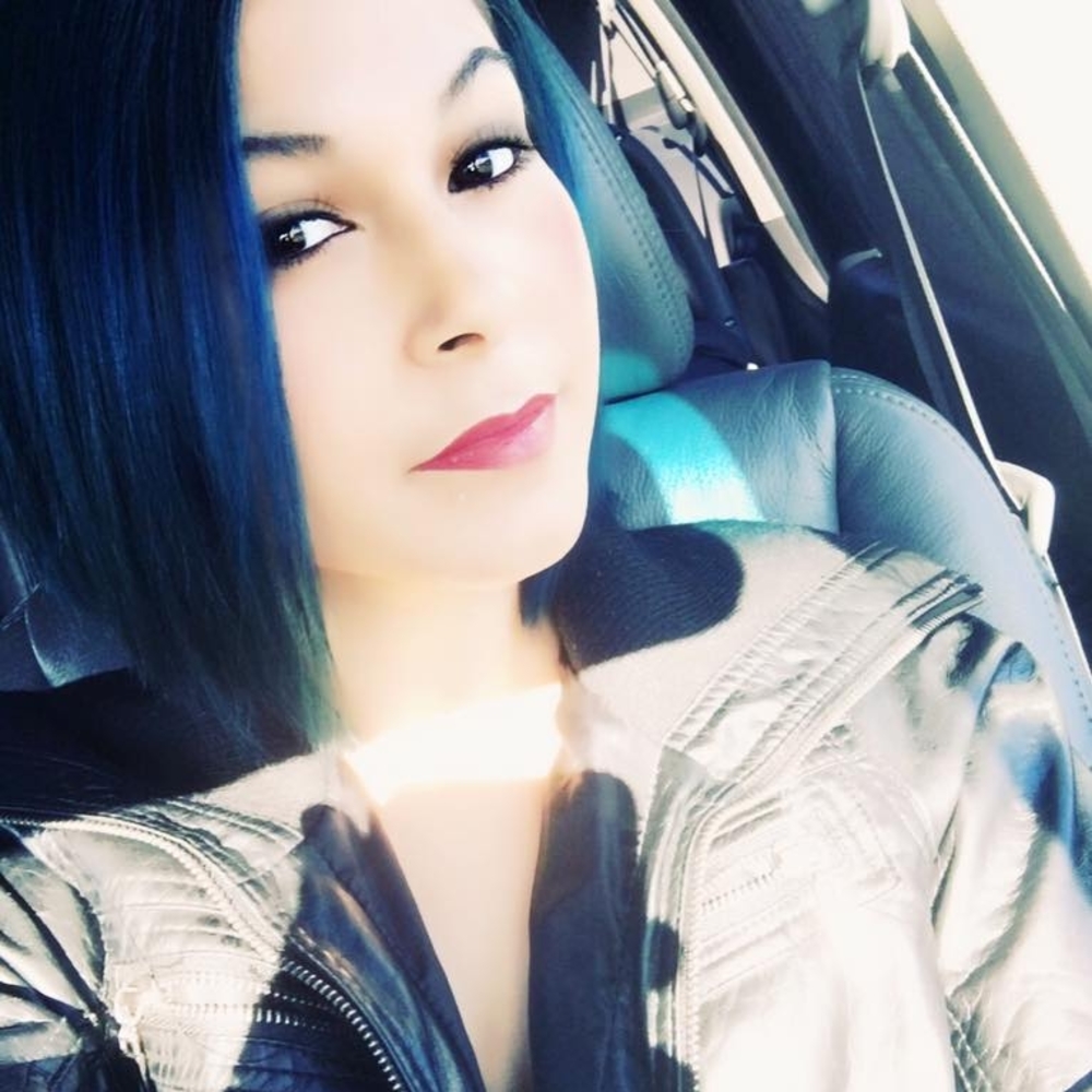 Meet your Posher, Yohaira