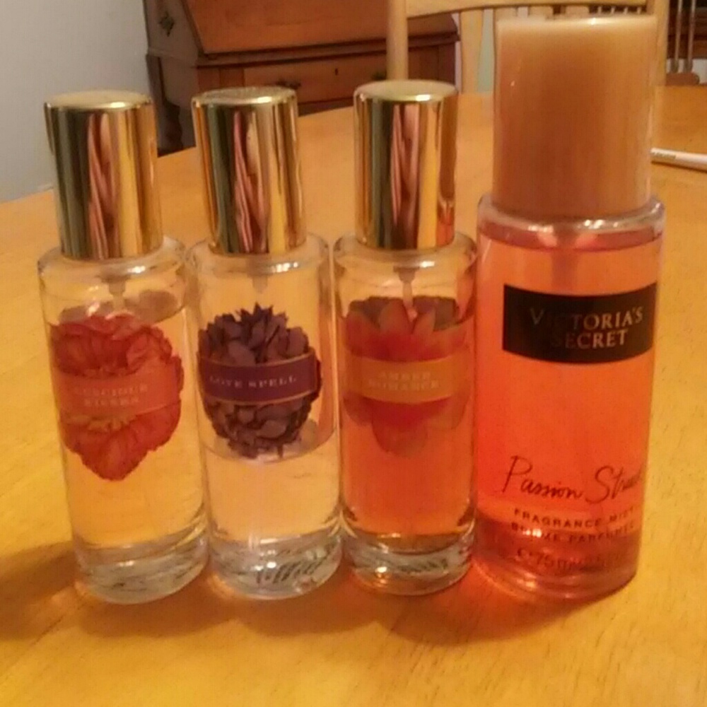 Victoria's secret perfume set