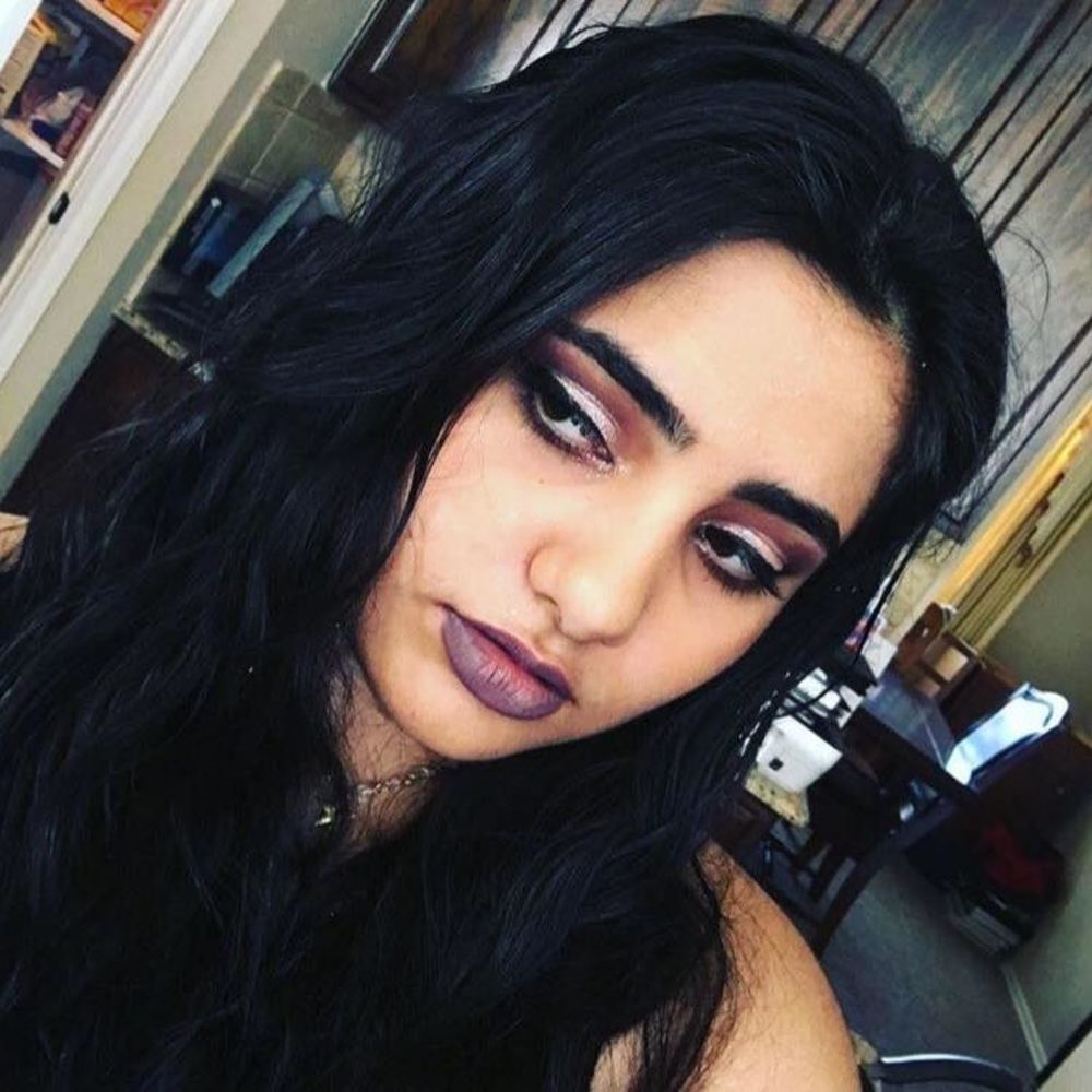 Meet your Posher, Kyra