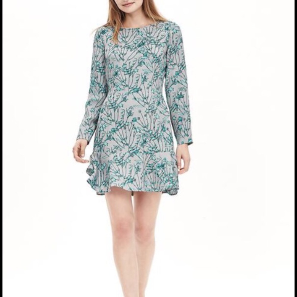 Green floral pattern drop-waist dress