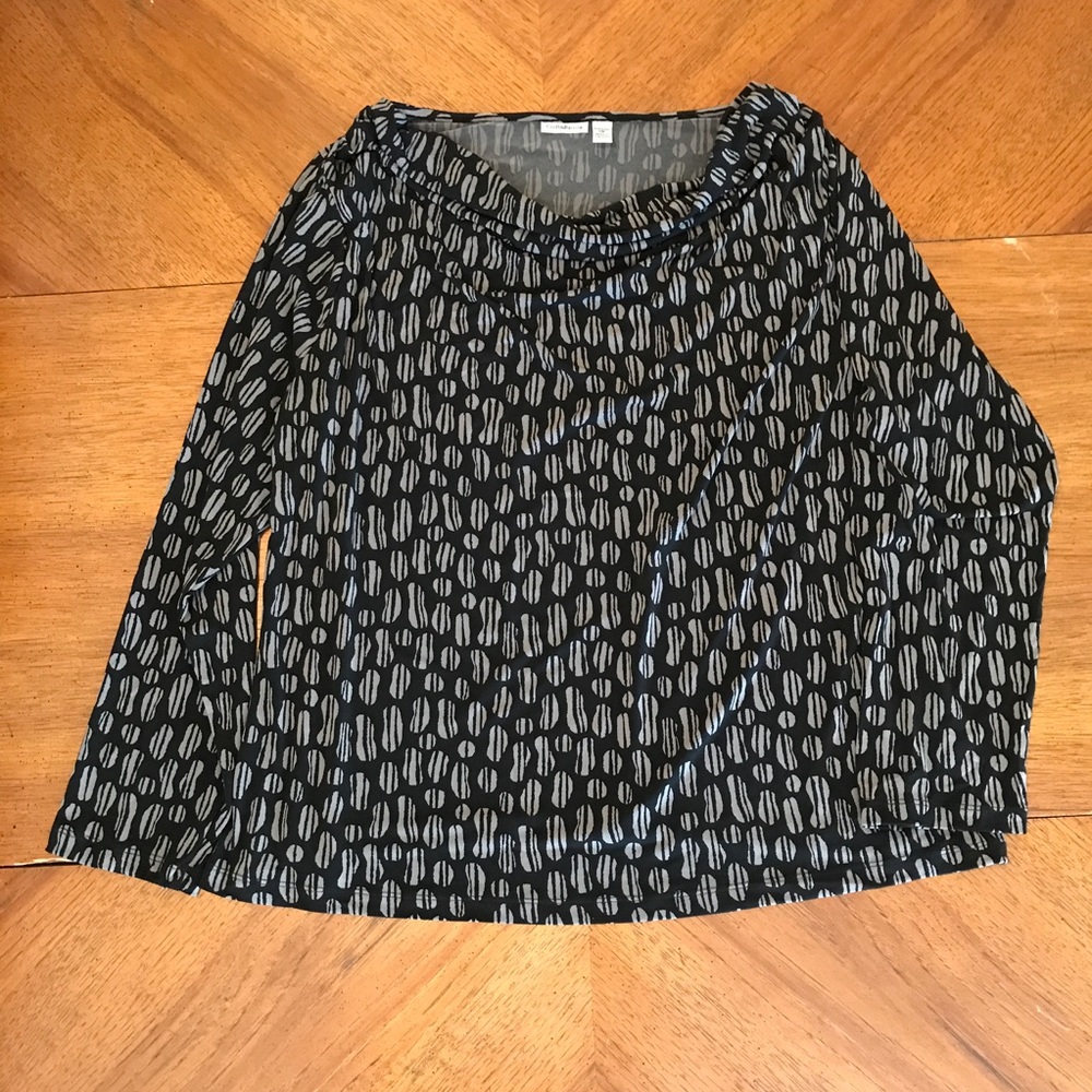 Croft & Borrow Woman's Plus Size 1X Black Blouse