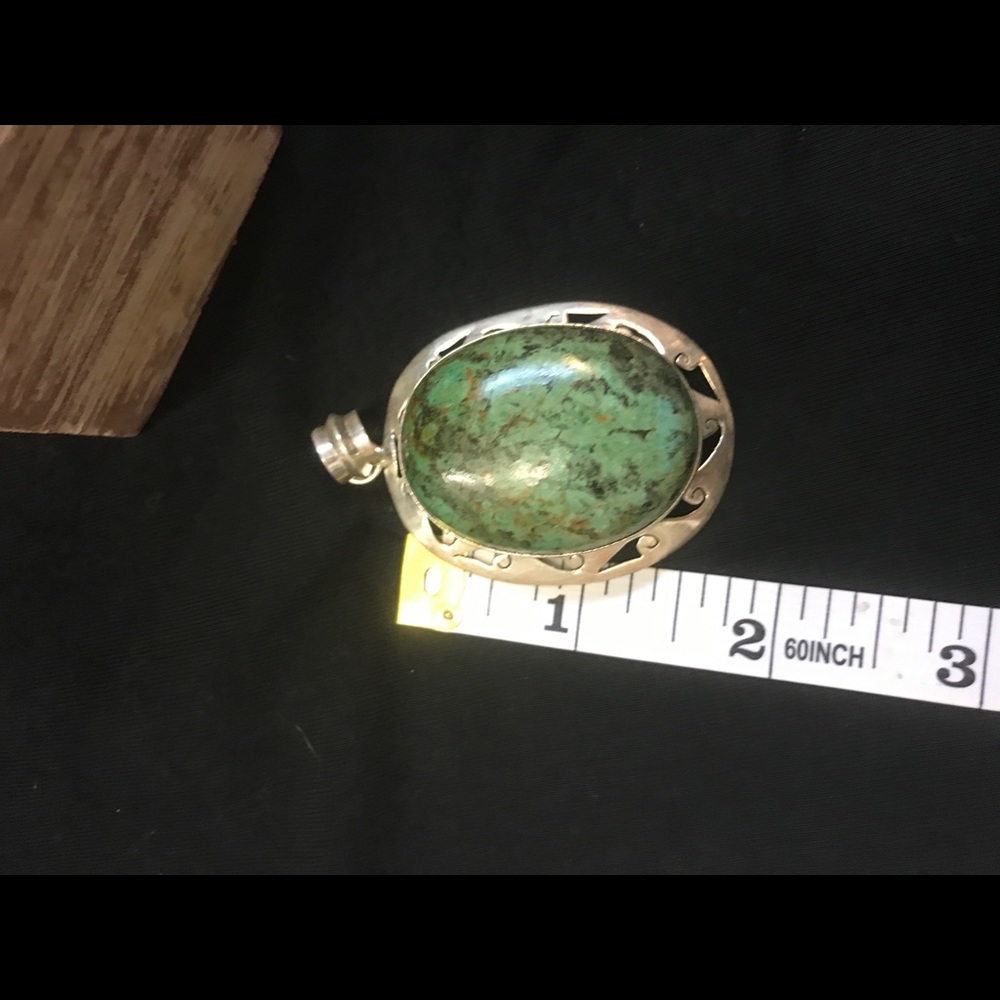 Necklace - Picture 2 of 4