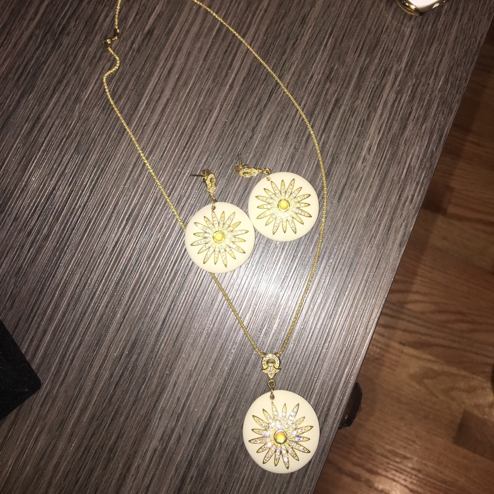 Beautiful custom made necklace and earring set