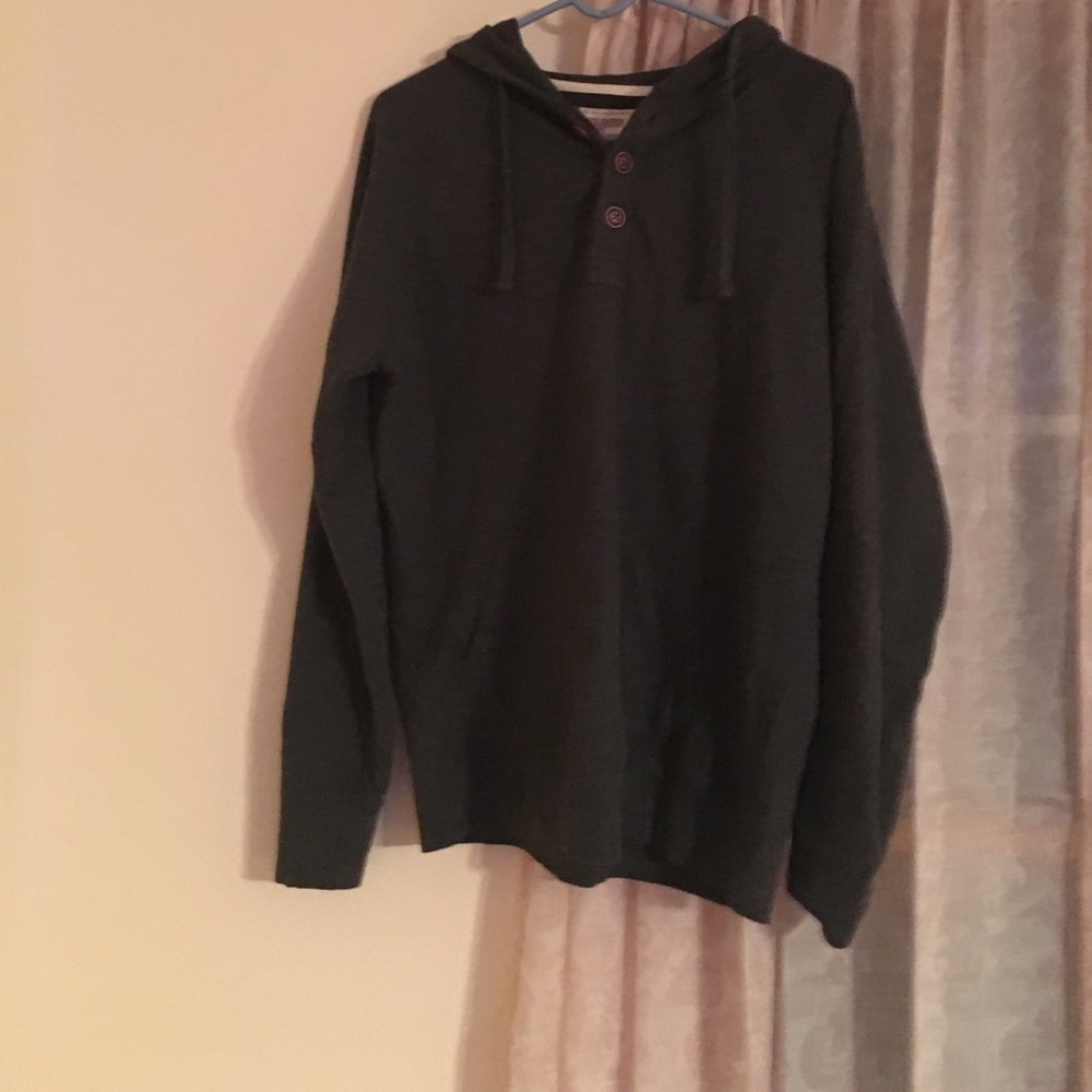 Hudson & Barrow NYC outfitters  casual pullover