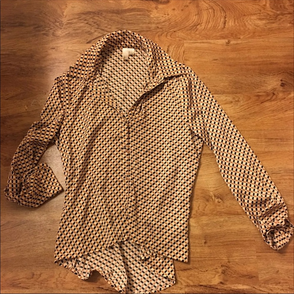 FOREVER 21 Button Down Pattern Blouse