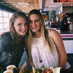 Meet your Posher, Mackenzie