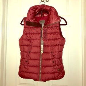 Brand New G-Star Whistler Slim Vest in Red