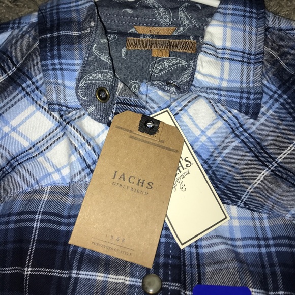 Flannels - Picture 2 of 4