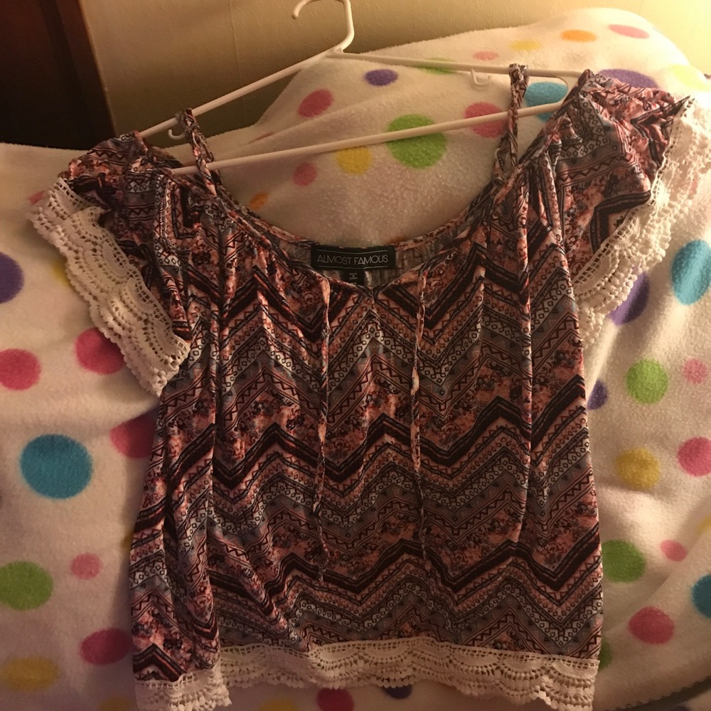 Cold shoulder top
