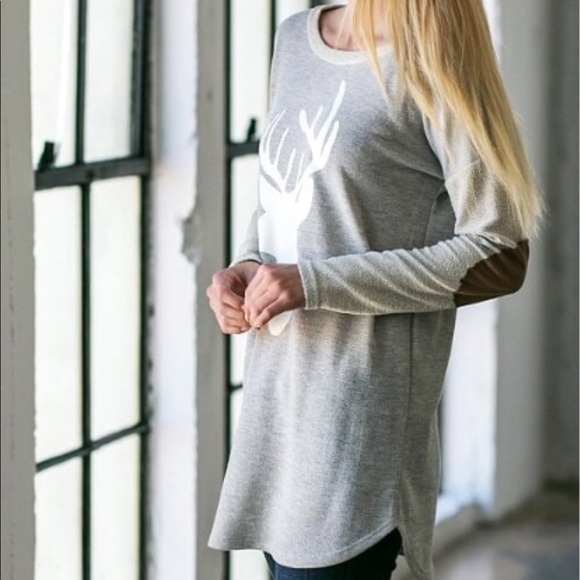 Plus Long Terry Top with Deer Head & Arm Patches - Picture 3 of 8