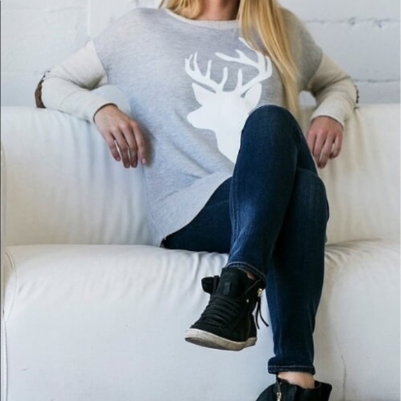 Plus Long Terry Top with Deer Head & Arm Patches - Picture 5 of 8