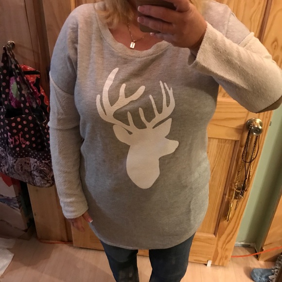 Plus Long Terry Top with Deer Head & Arm Patches - Picture 2 of 8