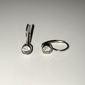 14k White Gold hanging earrings