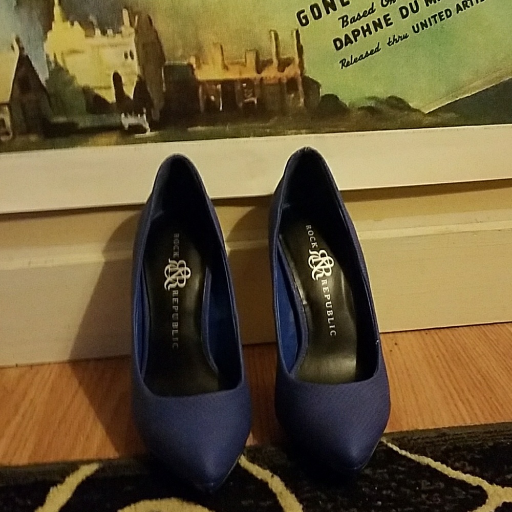 Blue Snakeskin Rock & Republic High Heels