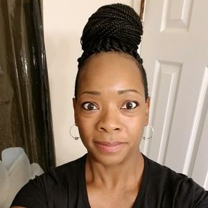 Meet your Posher, Tiffany