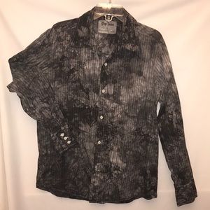 Button down long sleeve shirt