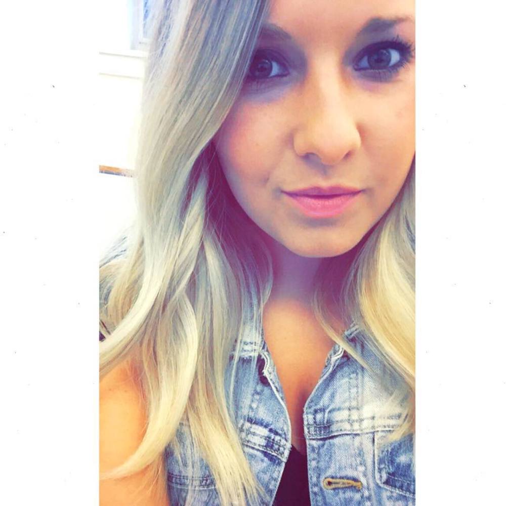 Meet your Posher, Ashley