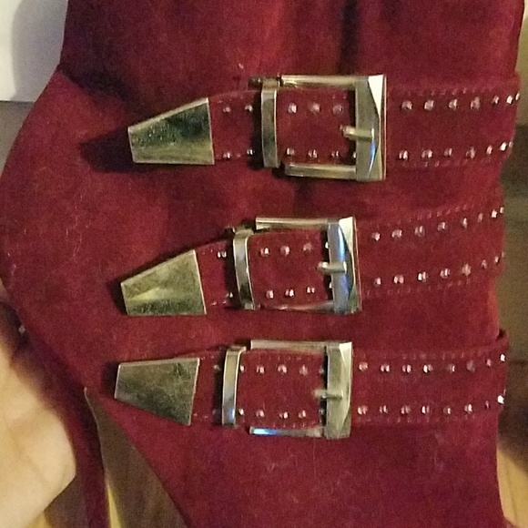 Cranberry Booties with Silver accents! - Picture 3 of 4