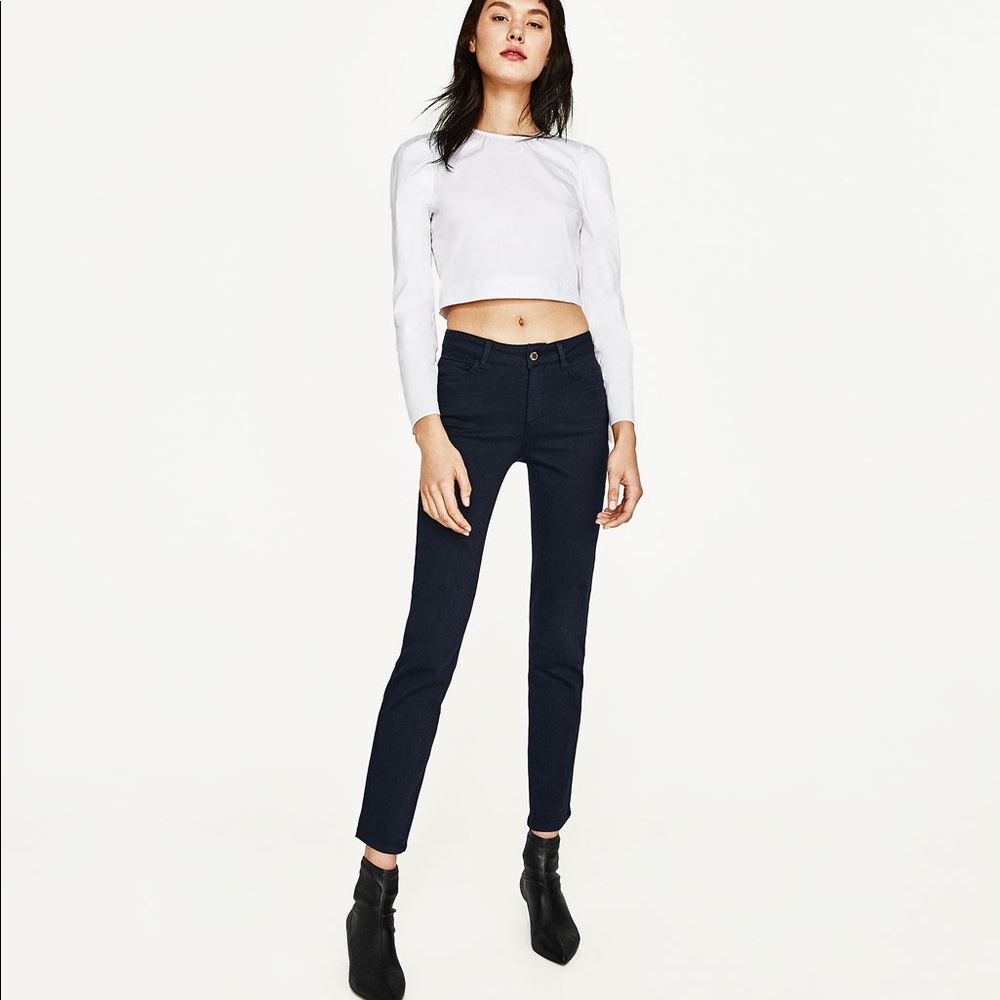 Zara Mid Rise Straight Jeans