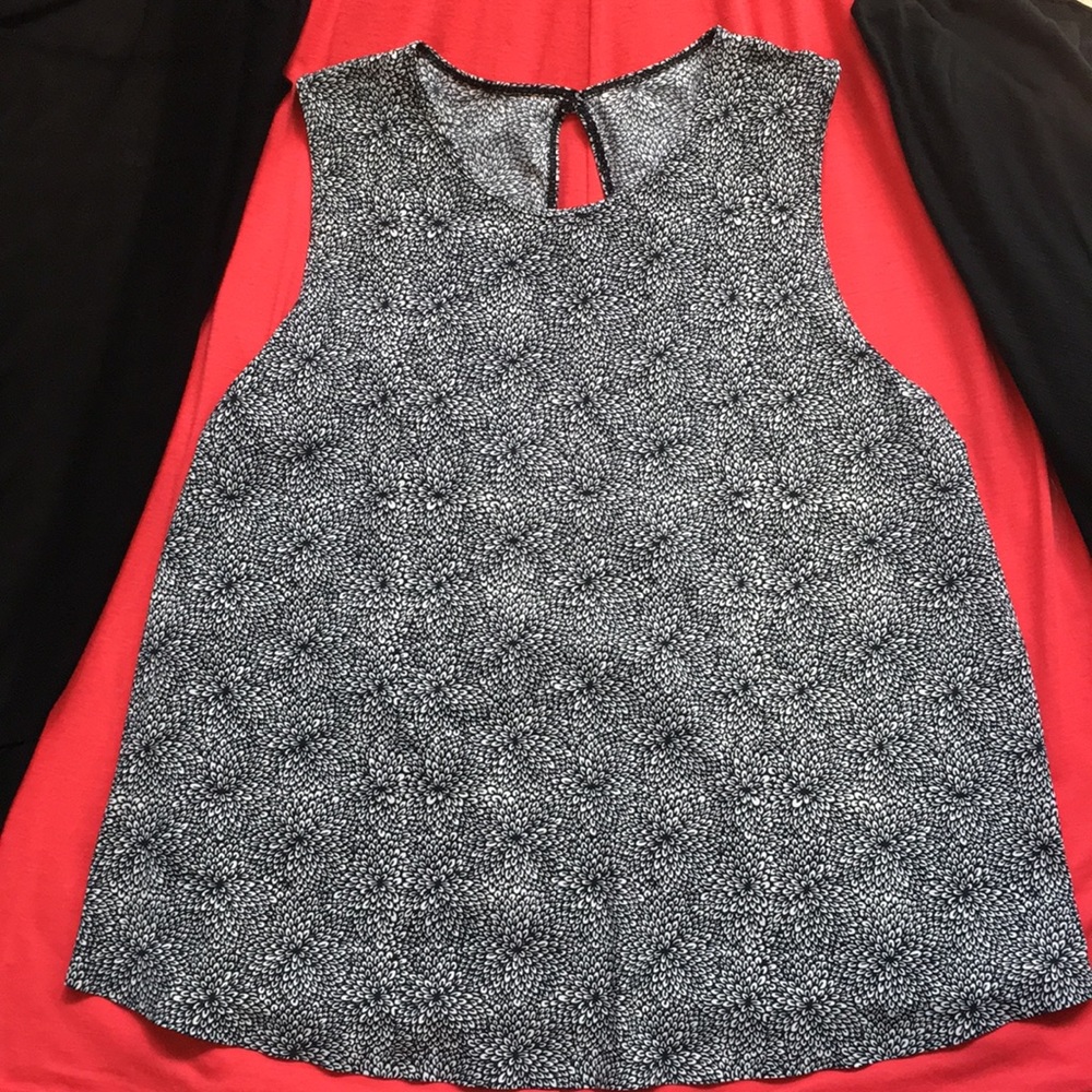Lululemon top size 8
