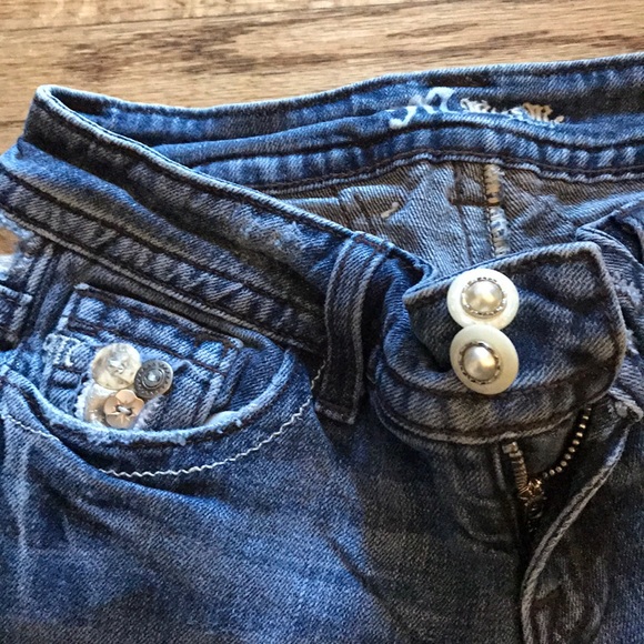 Jeans - Picture 5 of 6