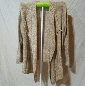 Beautiful Trendy Oatmeal Colored Sweater 22/24