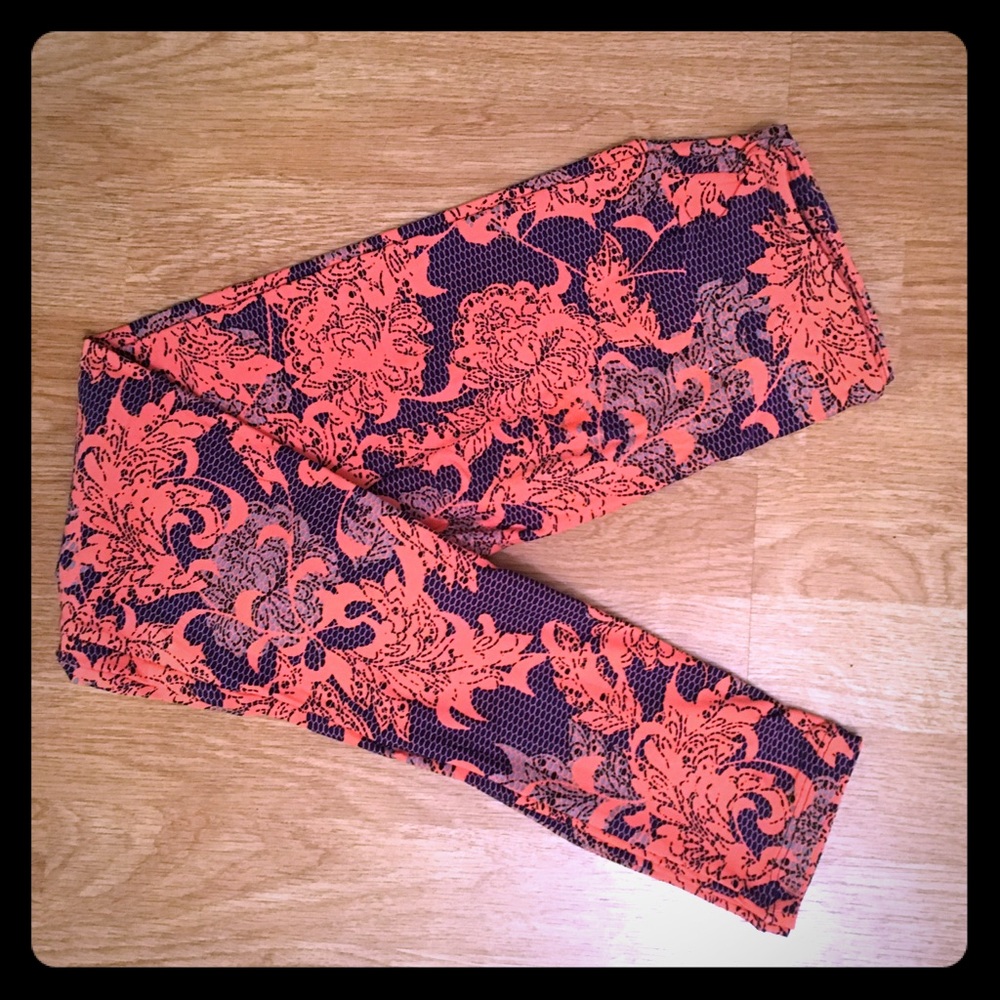 Purple peach leggings lace
