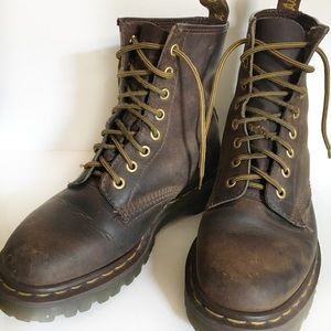 Brown 8 eye Dr. Martens - Woman's 7