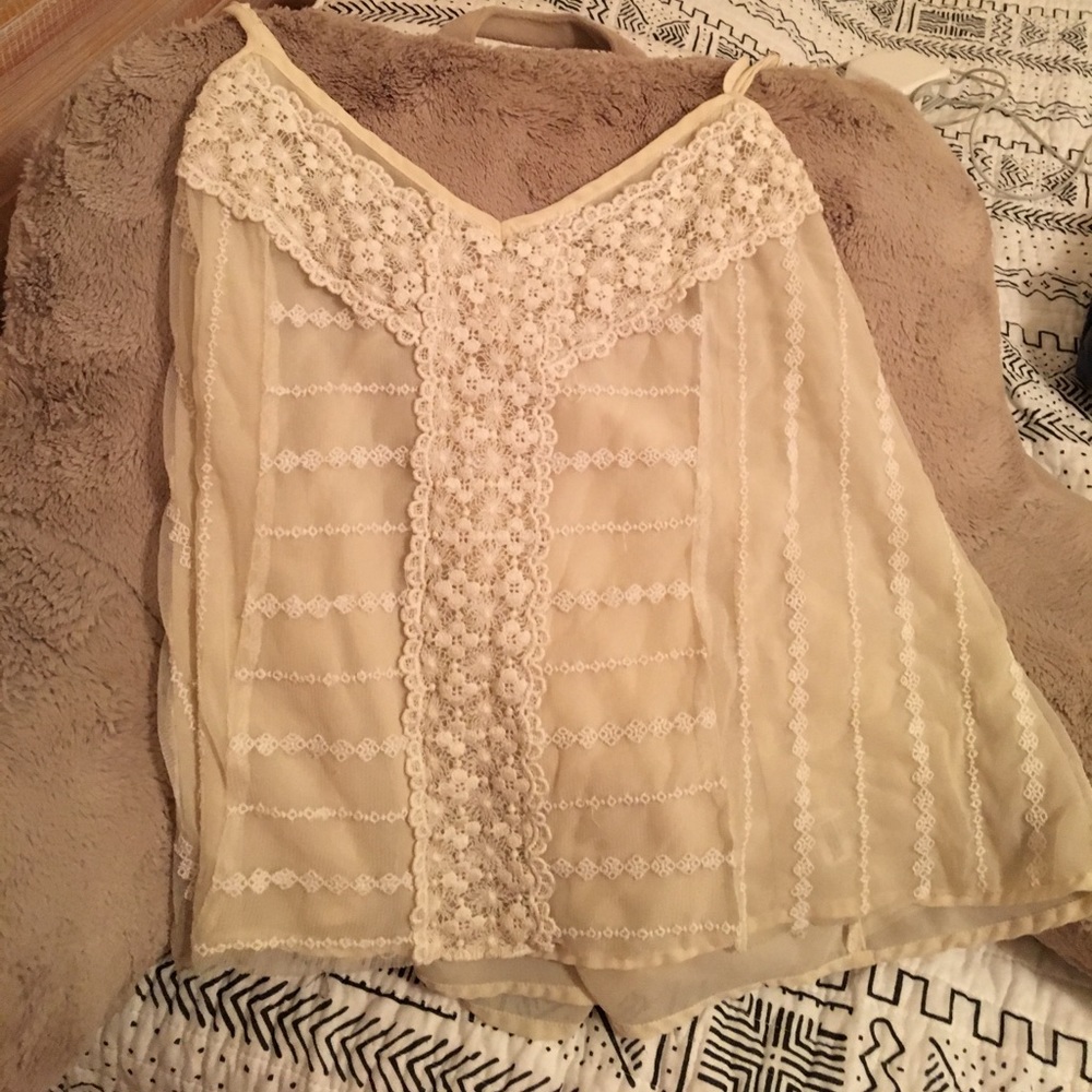 Lace Crop blouse