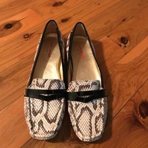 ✨LIKE NEW✨ Marc Joseph Loafers