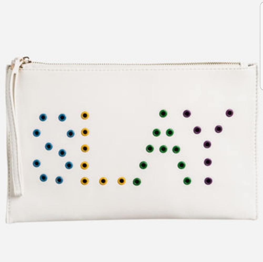S L A Y  In this cute and trendy clutch