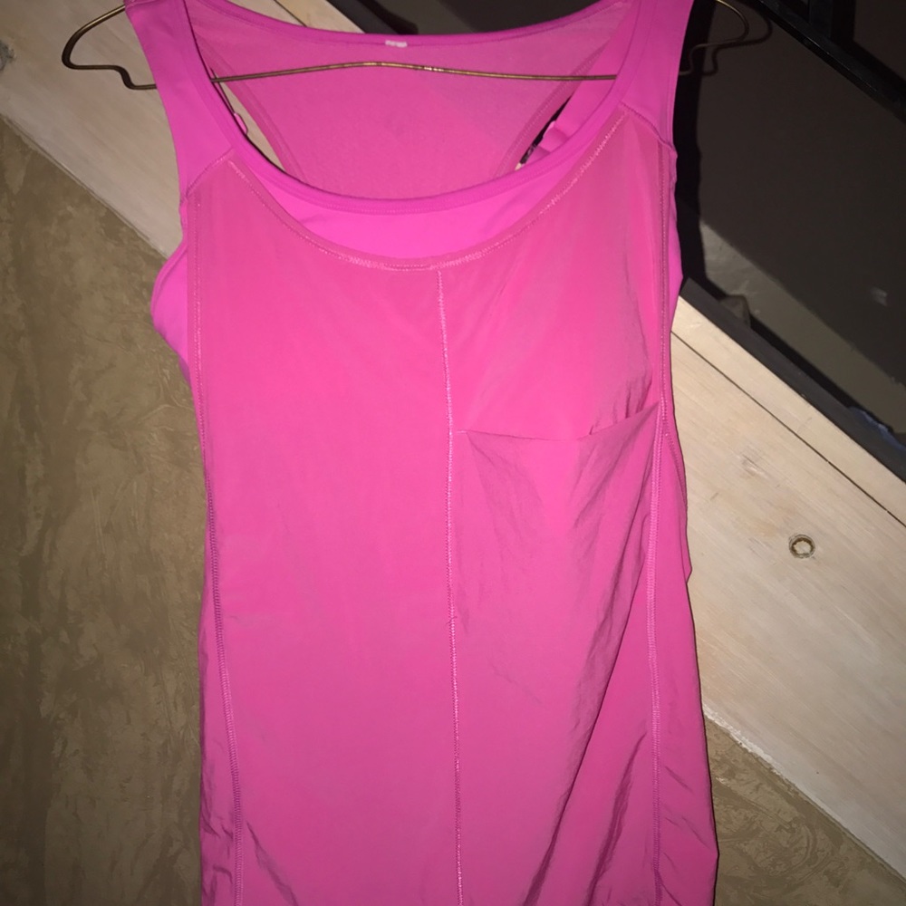 Lulu lemon top with built in bra!