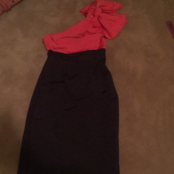 Dresses & Skirts - One shoulder Carolina Herrera taffeta dress