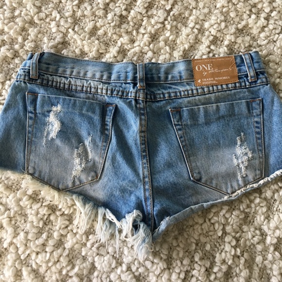 One Teaspoon Trashwhores - Picture 2 of 4