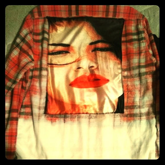 Custim flannel designed selena - Picture 1 of 2