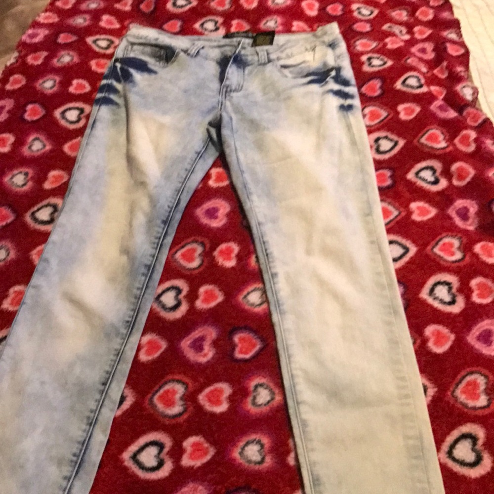 Women's jeans